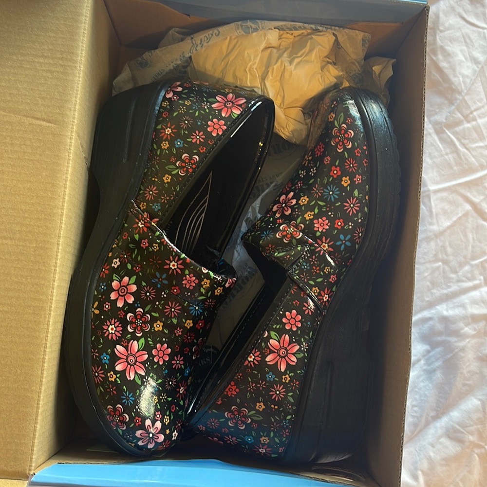 Easy works size 7.5